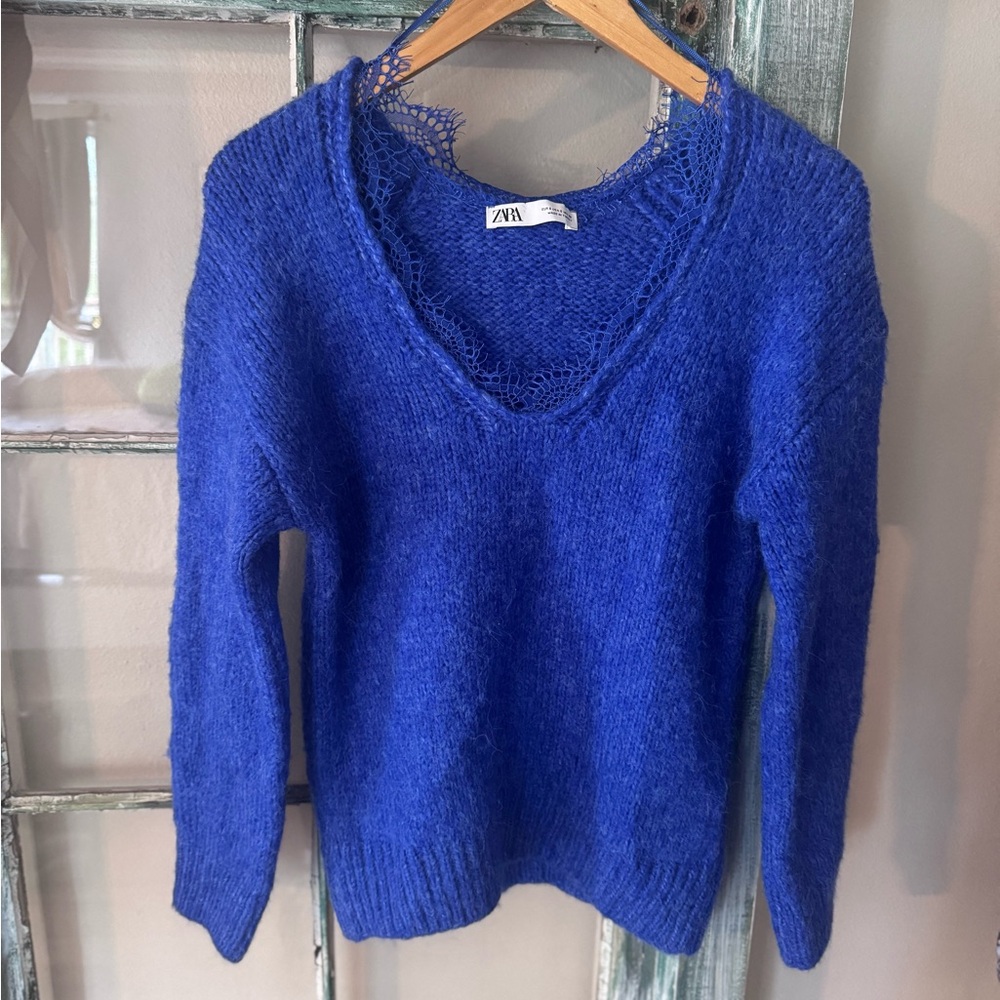 Zara Blue V-Neck Sweater Cozy Knit